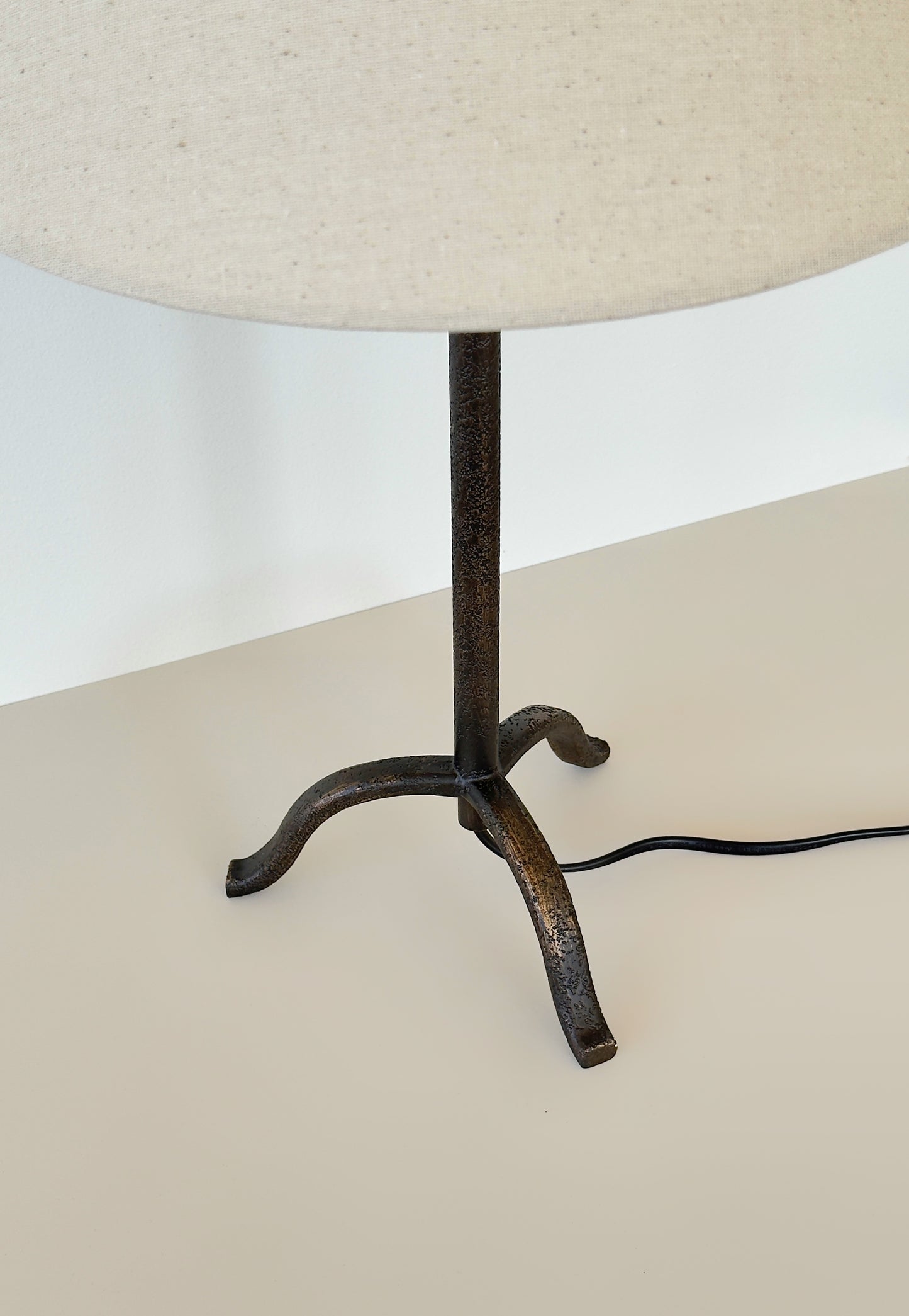 Elm Table Lamp