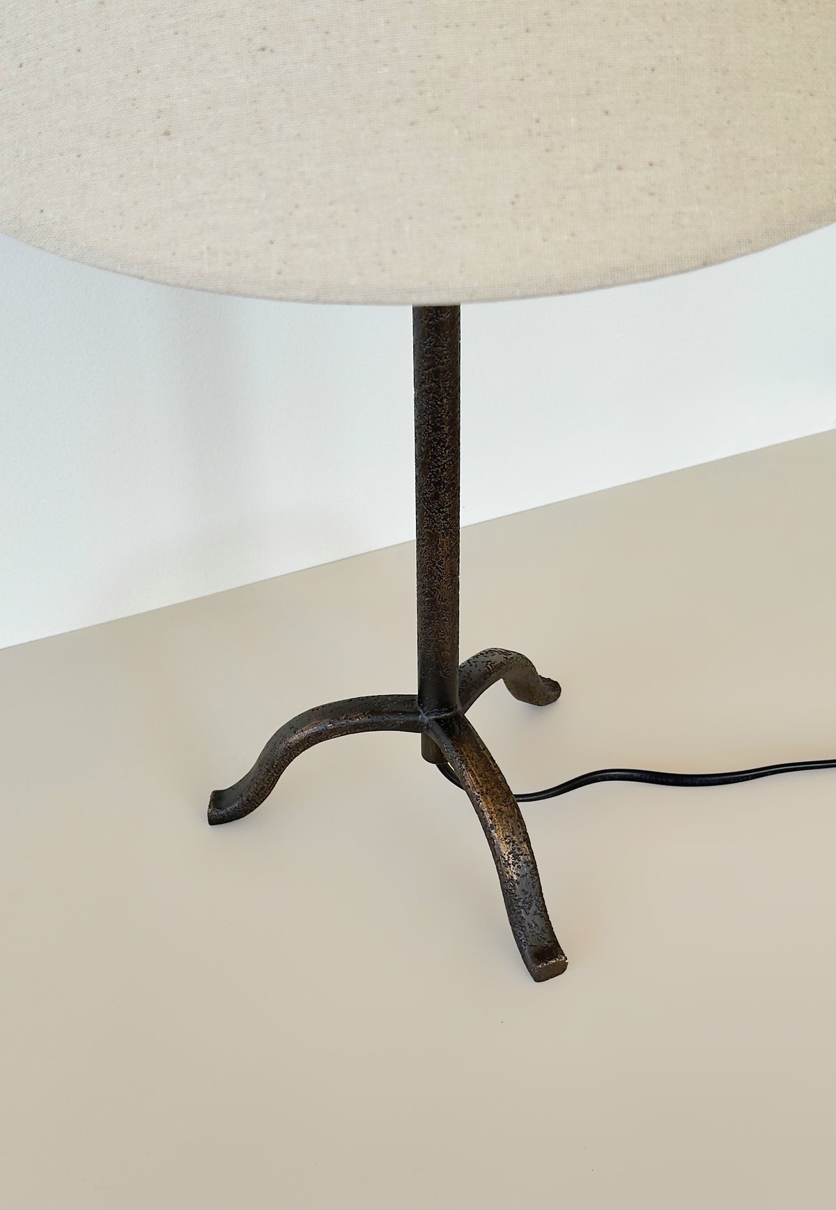 Elm Table Lamp