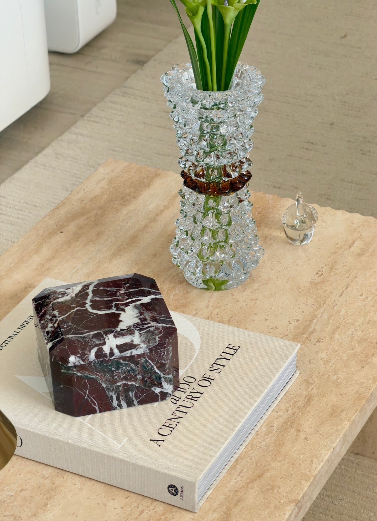 Rostrato Amber Vase