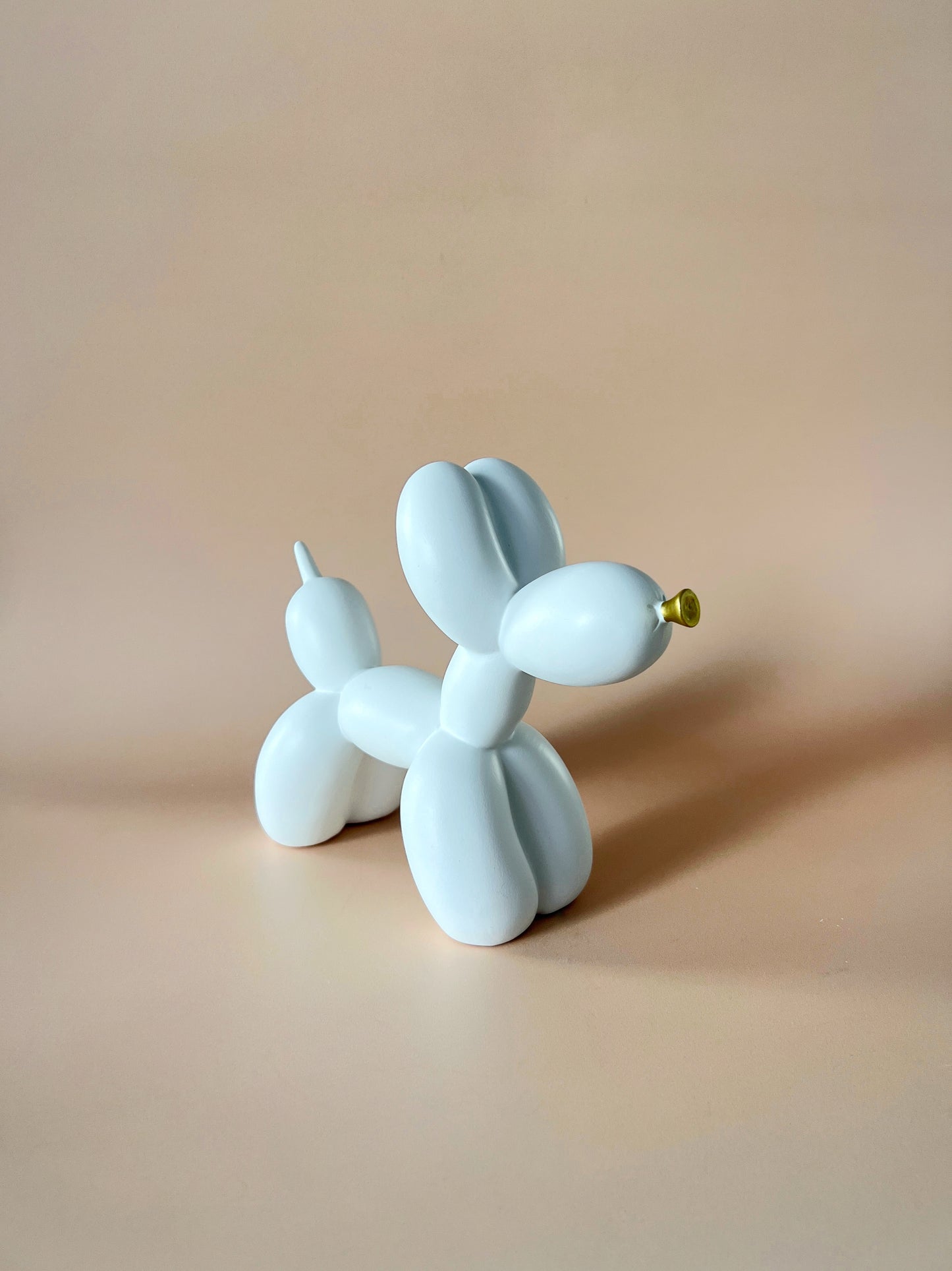 Balloon Dog - White