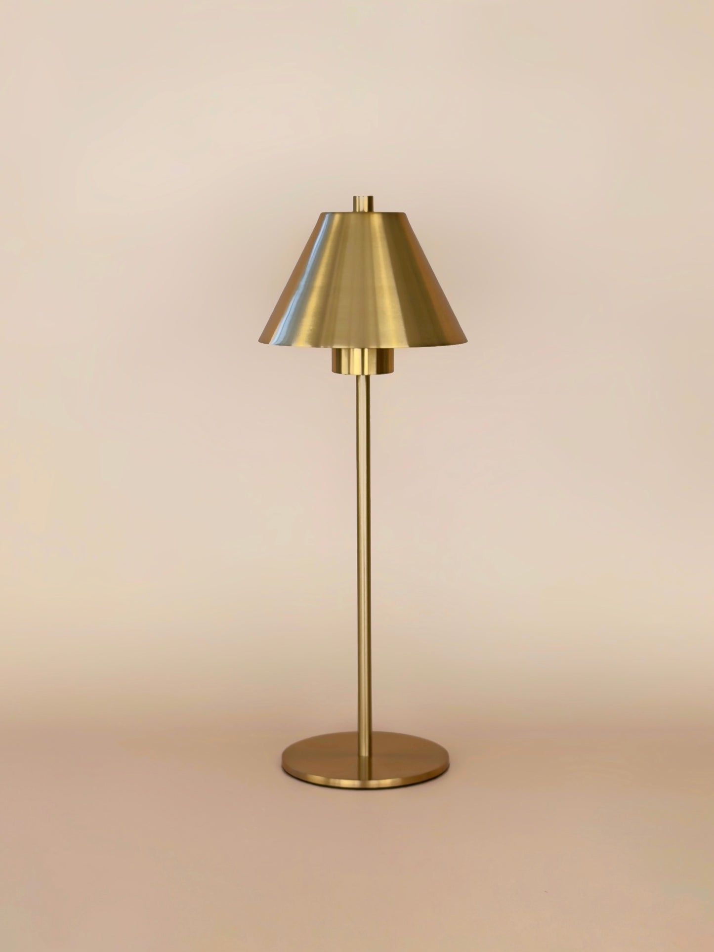 Alba Portable Table Lamp