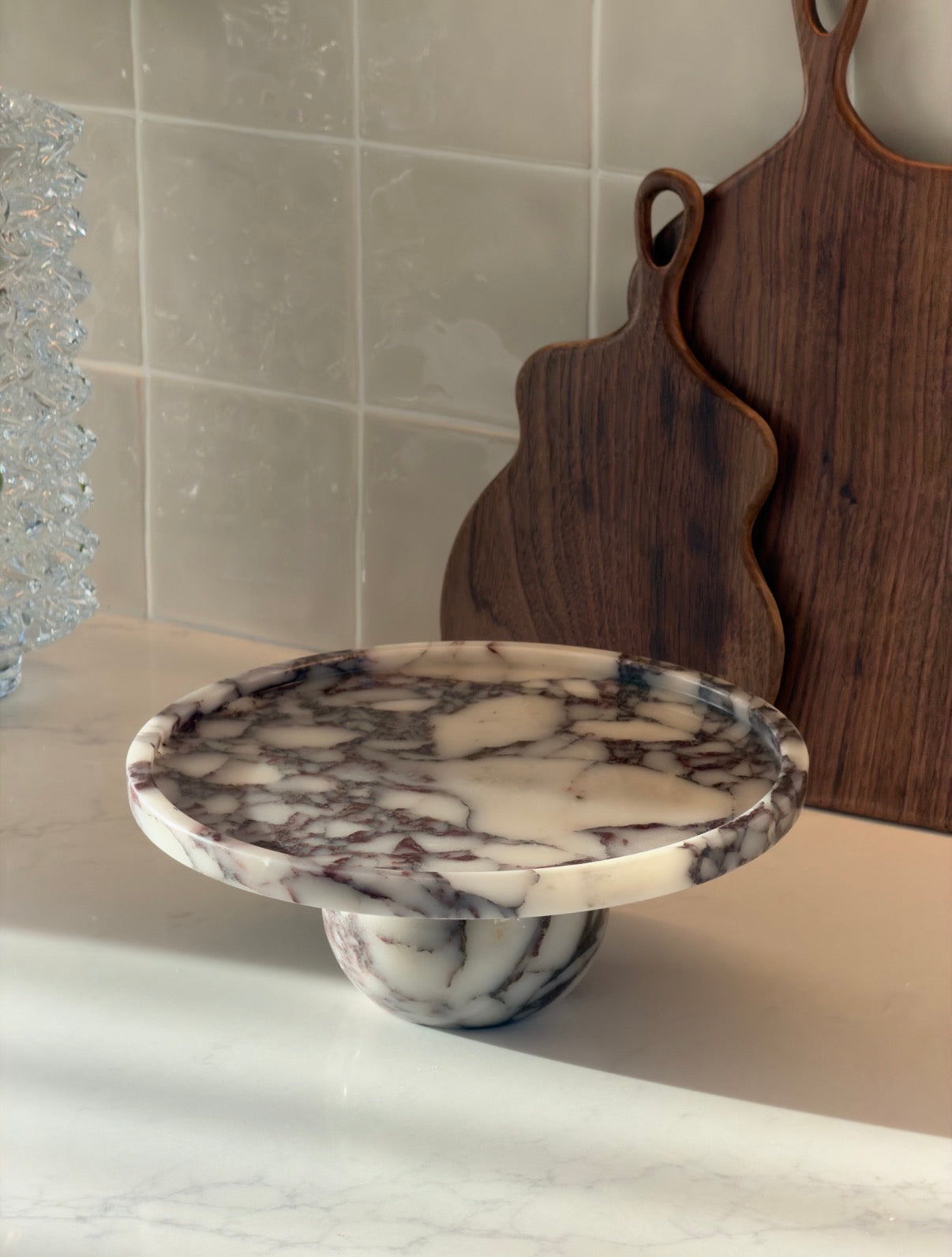 Calacatta Viola Marble Stand