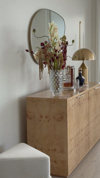 Rostrato Vase
